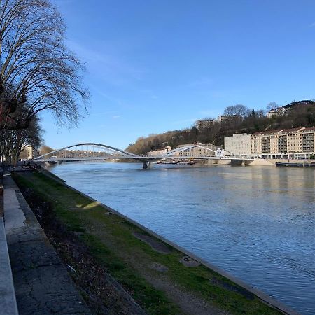 Home Sweet Vaise Лион Экстерьер фото